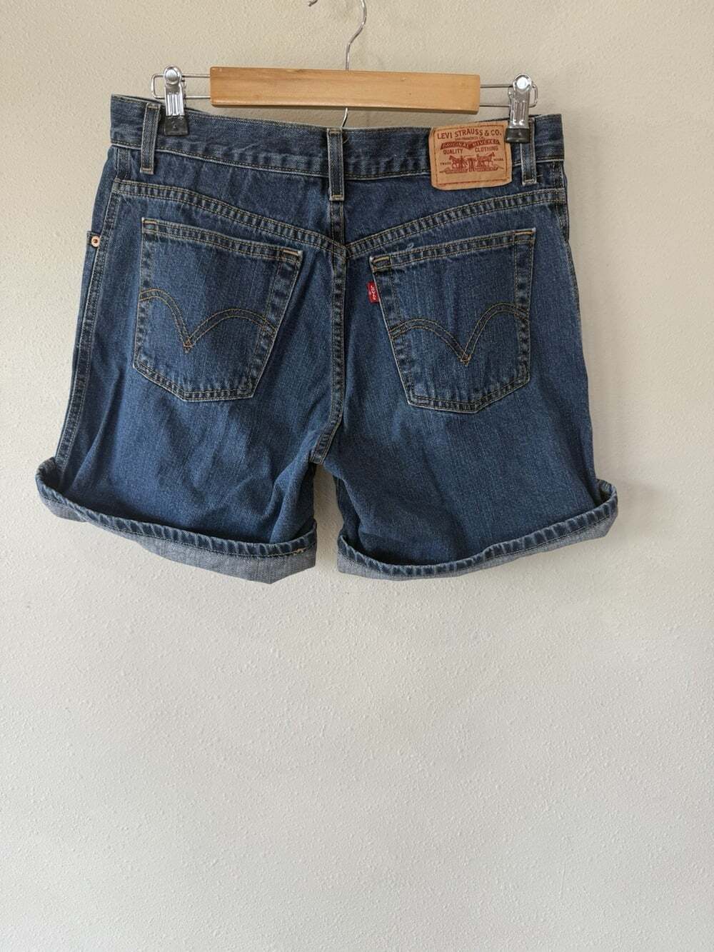Levi's 550 Women’s 10 Y2K Vintage Vtg Original Fit High Rise Denim Shorts Cotton